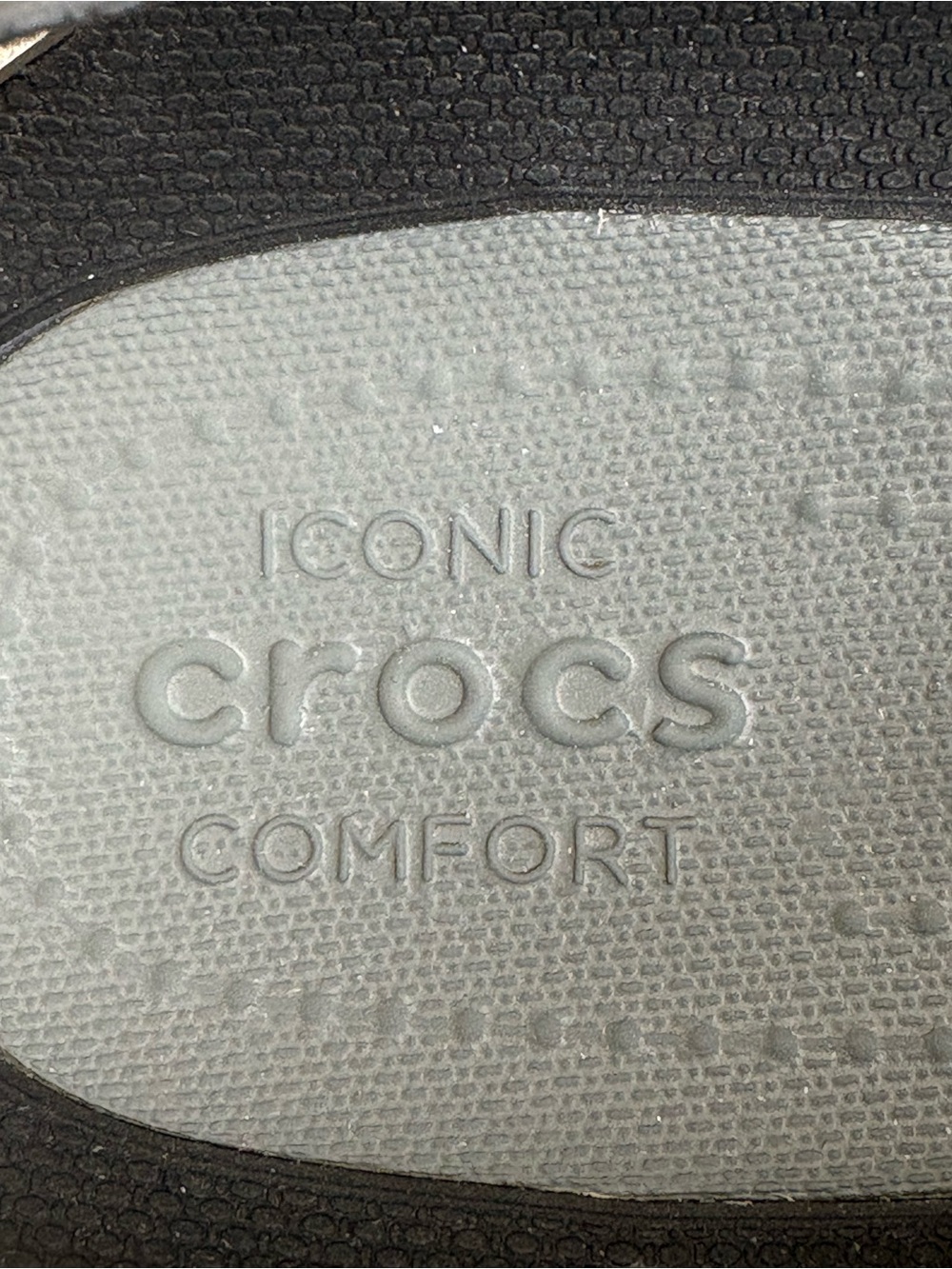 Crocs Men's Swiftwater Mesh Wave Slip On Sandals Black/Grey - Like New! Size 12 - Picture 5 of 8